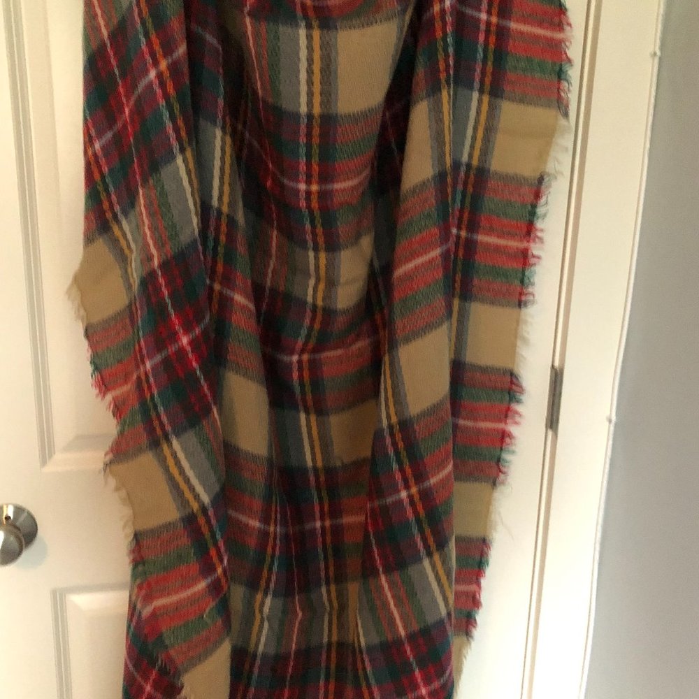 Very cute plaid shawl